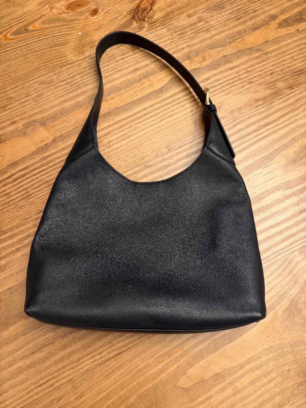 Genuine Leather Purse from Quince like new